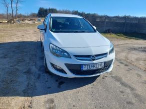 Opel Astra J 1,6 cdti 136KM. KLIMATRONIK 2xPDC