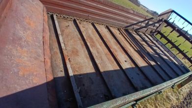 Rozrzutnik Jednoosiowy 3,5t